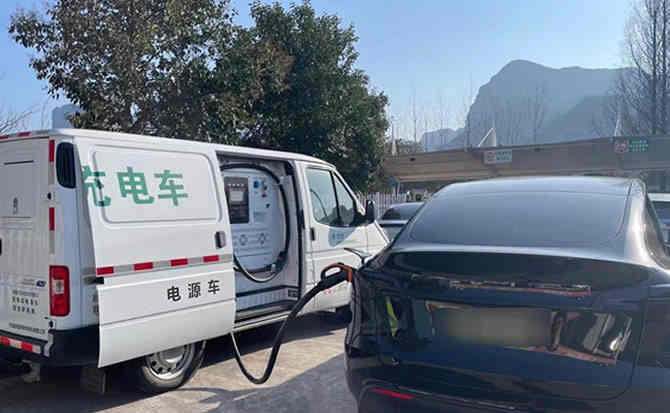 梁园区汽车搭电