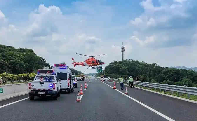梁园区高速公路汽车救援案例